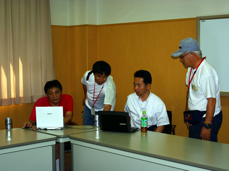 �t���[�\�t�g�̍�҂ƌ��