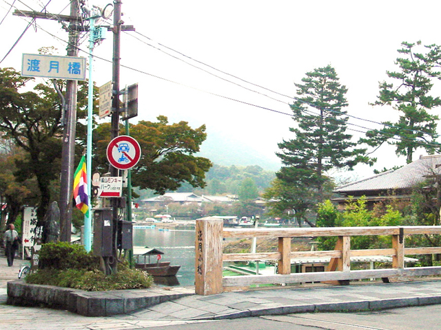 ���R�E�n������