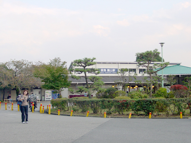 ��}�E���R�w