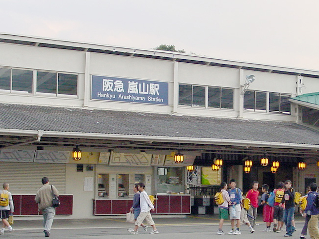 ��}�E���R�w